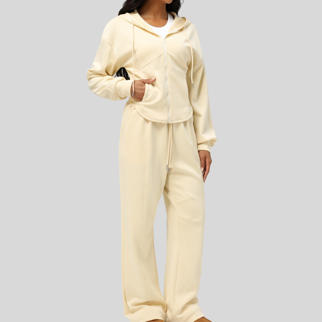 𝐄𝐂 𝐂𝐔𝐑𝐀𝐓𝐄𝐃 | The Cloud Knit Edit ✨
