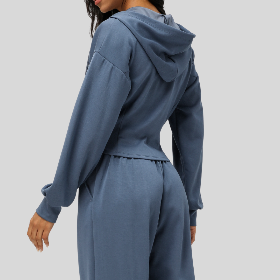 𝐄𝐂 𝐂𝐔𝐑𝐀𝐓𝐄𝐃 | The Cloud Knit Edit ✨