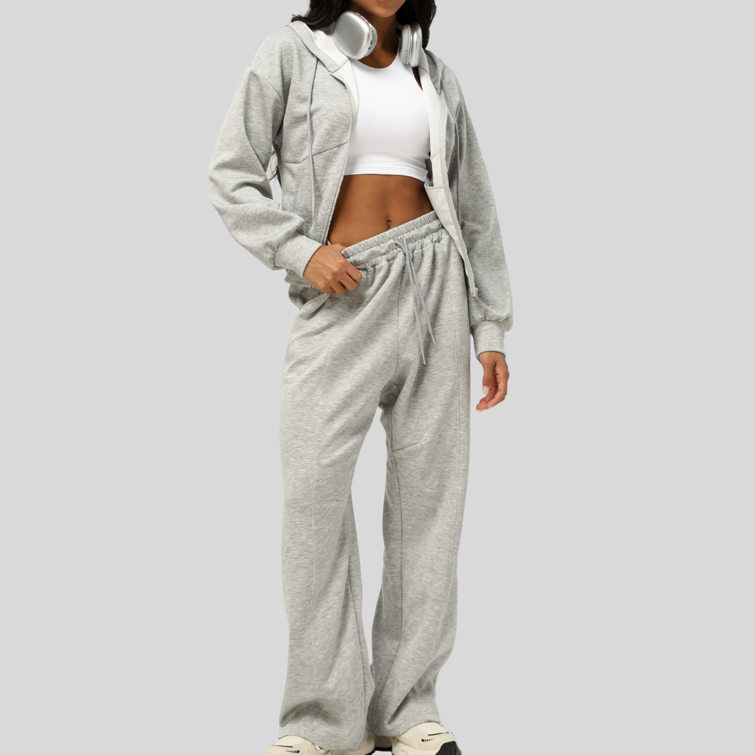 𝐄𝐂 𝐂𝐔𝐑𝐀𝐓𝐄𝐃 | The Cloud Knit Edit ✨