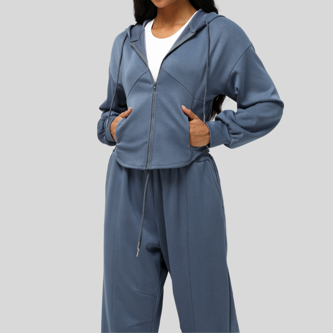 𝐄𝐂 𝐂𝐔𝐑𝐀𝐓𝐄𝐃 | The Cloud Knit Edit ✨