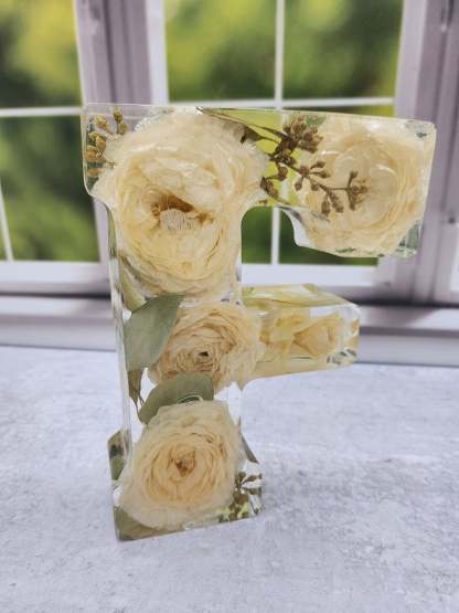 🌸 Flowers Resin Night Light