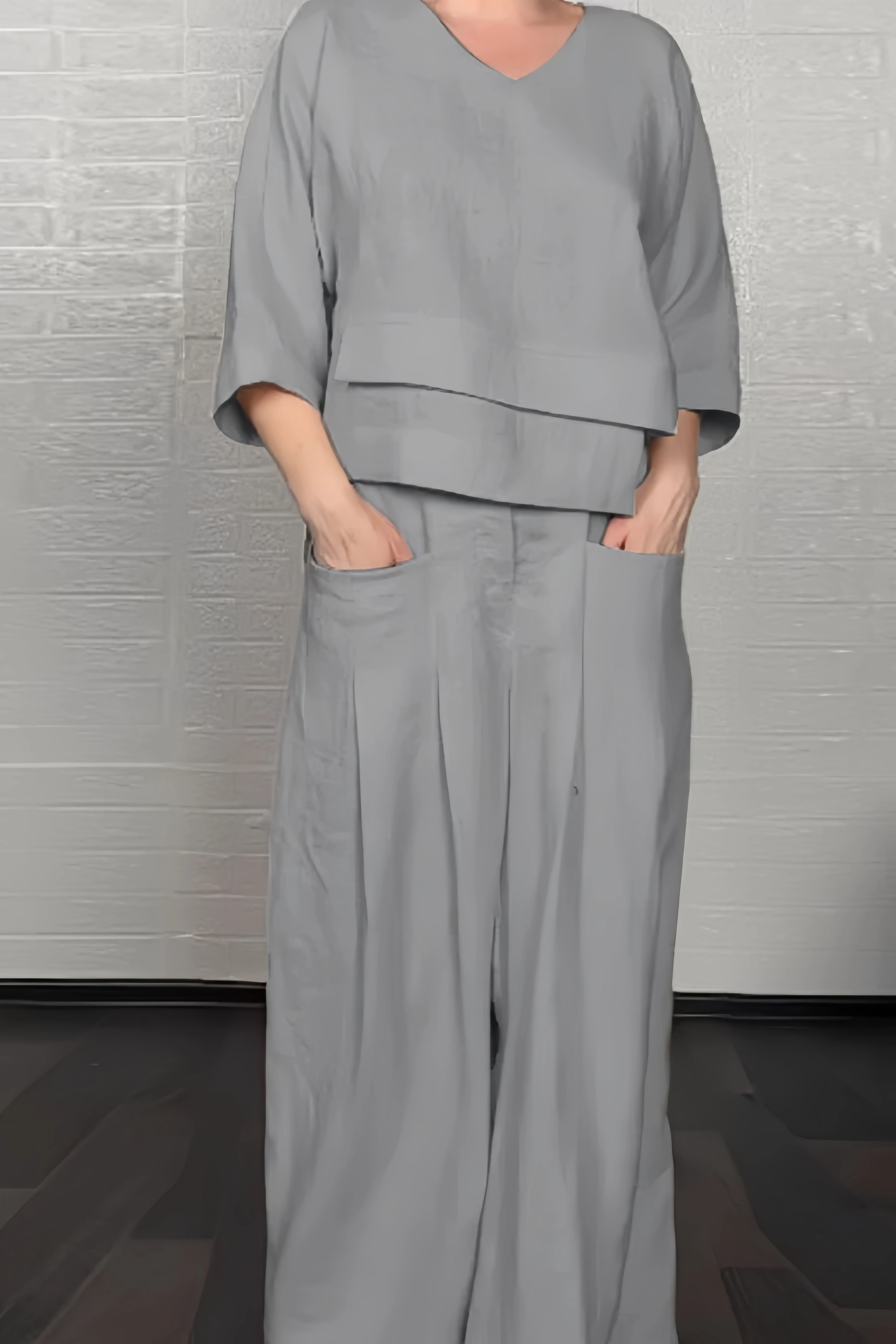 Complete Minimalist Set in Two Pieces
