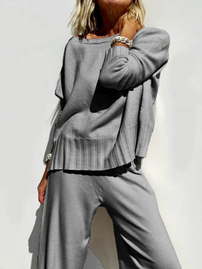 2025 New Arrival Women's Casual Sweater Set