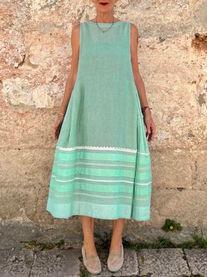Ladies cotton and linen fresh sleeveless printed dress