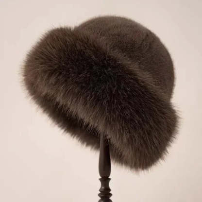 Warm Faux Fur Beanie: Casual Wear for Outdoor & Daily Commute