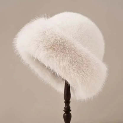 Warm Faux Fur Beanie: Casual Wear for Outdoor & Daily Commute