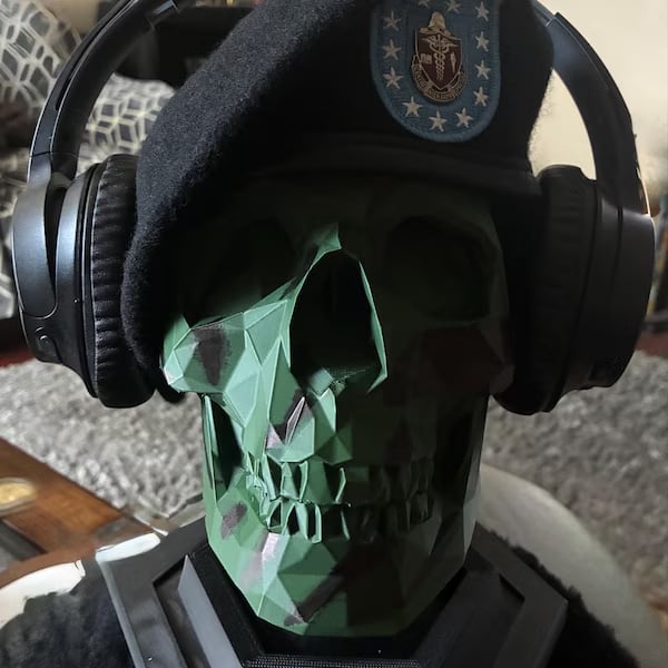 š„Last Day 49% OFF - Military Beret Display Skull Veteran GiftšBuy 2 Free Shipping
