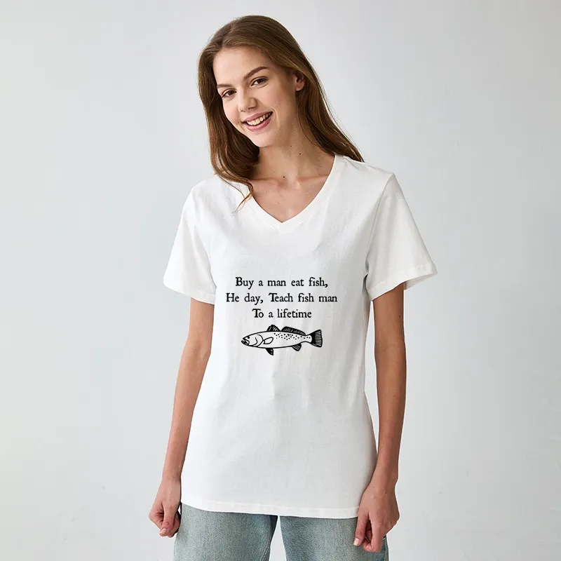 Tokyo-Tiger Man Eat Fish Meme V-Neck Classic T-Shirt