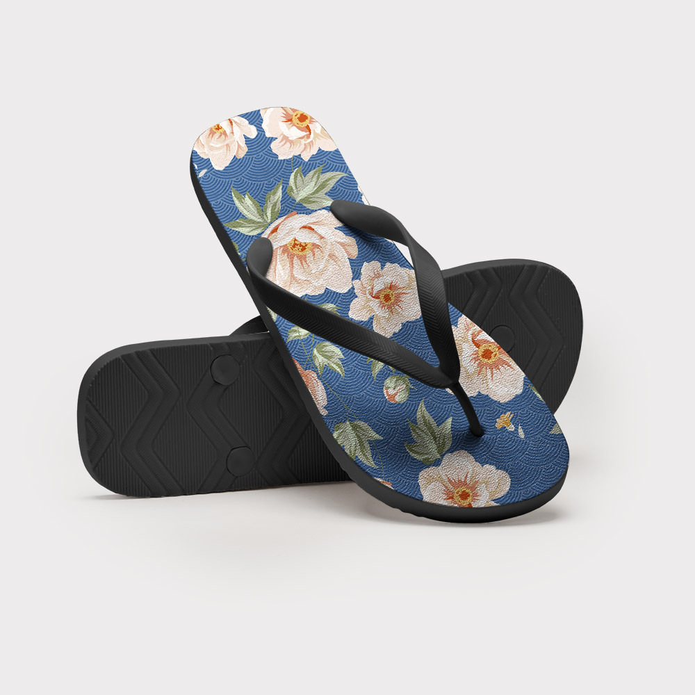 Tokyo-Tiger Flowers In The Waves Flip Flops