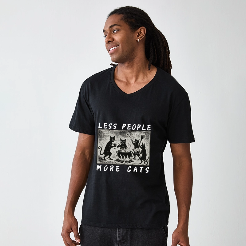 Tokyo-Tiger Cat Sacrifice Ceremony V-Neck Classic T-Shirt