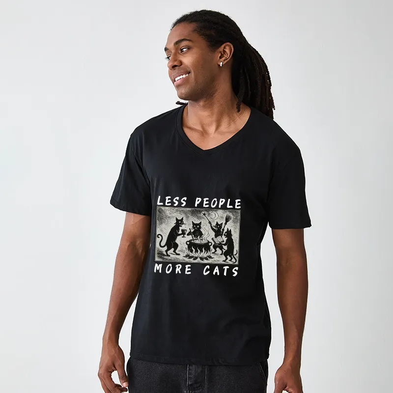 Tokyo-Tiger Cat Sacrifice Ceremony V-Neck Classic T-Shirt