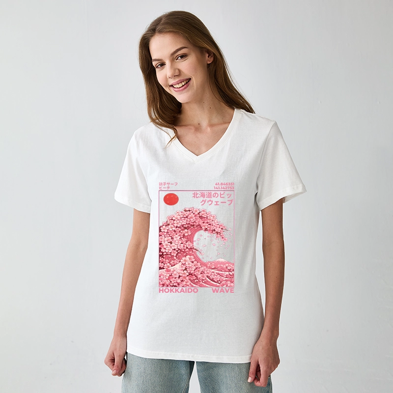 Tokyo-Tiger Sakura Wave V-Neck Classic T-Shirt