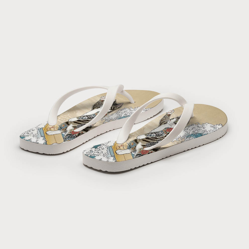 Tokyo-Tiger Cat Surfing Flip Flops