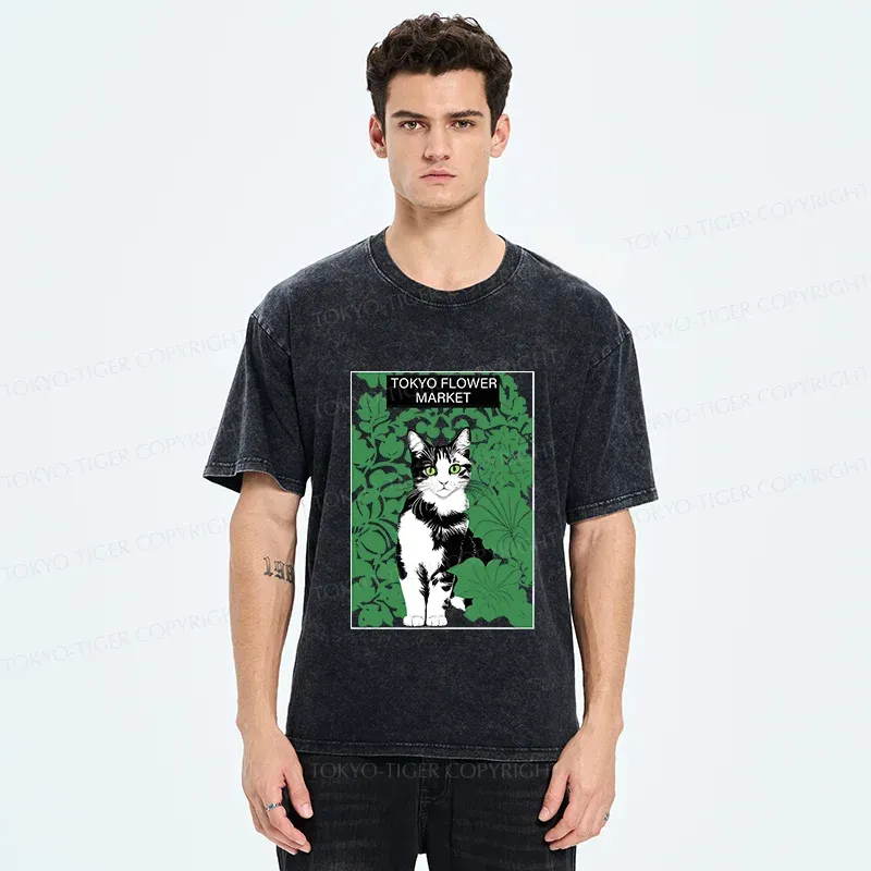 Tokyo-Tiger Cat In The Grass Washed T-Shirt