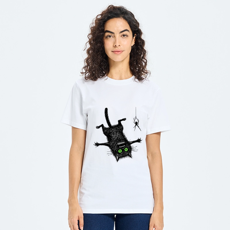 Tokyo-Tiger Scared Cat Vs Spider Prank Classic T-Shirt