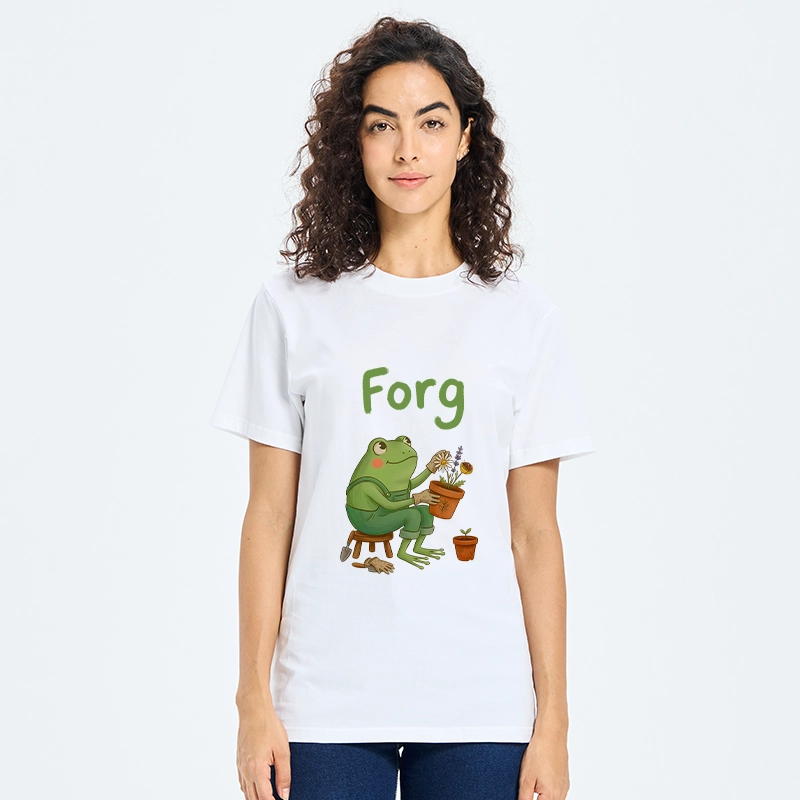 Tokyo-Tiger Cute Frog Gardening Meme Classic T-Shirt