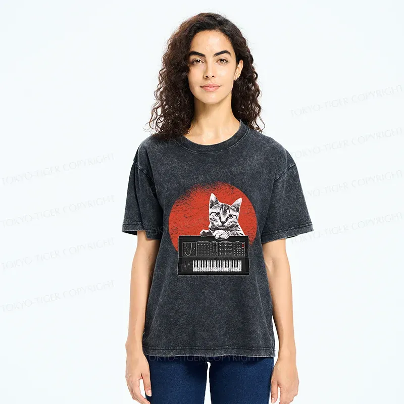 Tokyo-Tiger Cat And Analog Synthesizer Washed T-Shirt