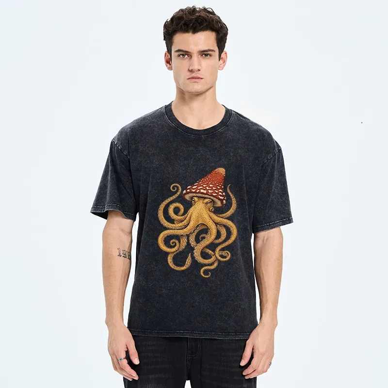 Tokyo-Tiger Mushroom Octopus Fantasy Art Washed T-Shirt