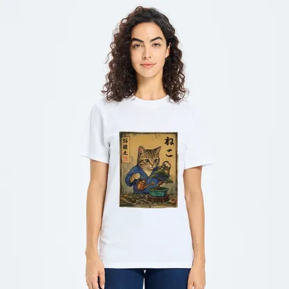 Tokyo-Tiger Cat Mastering Bonsai Art Classic T-Shirt