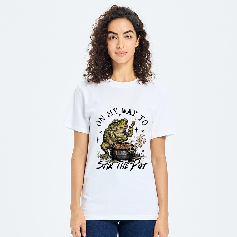 Tokyo-Tiger Frog On My Way To Stir The Pot Classic T-Shirt