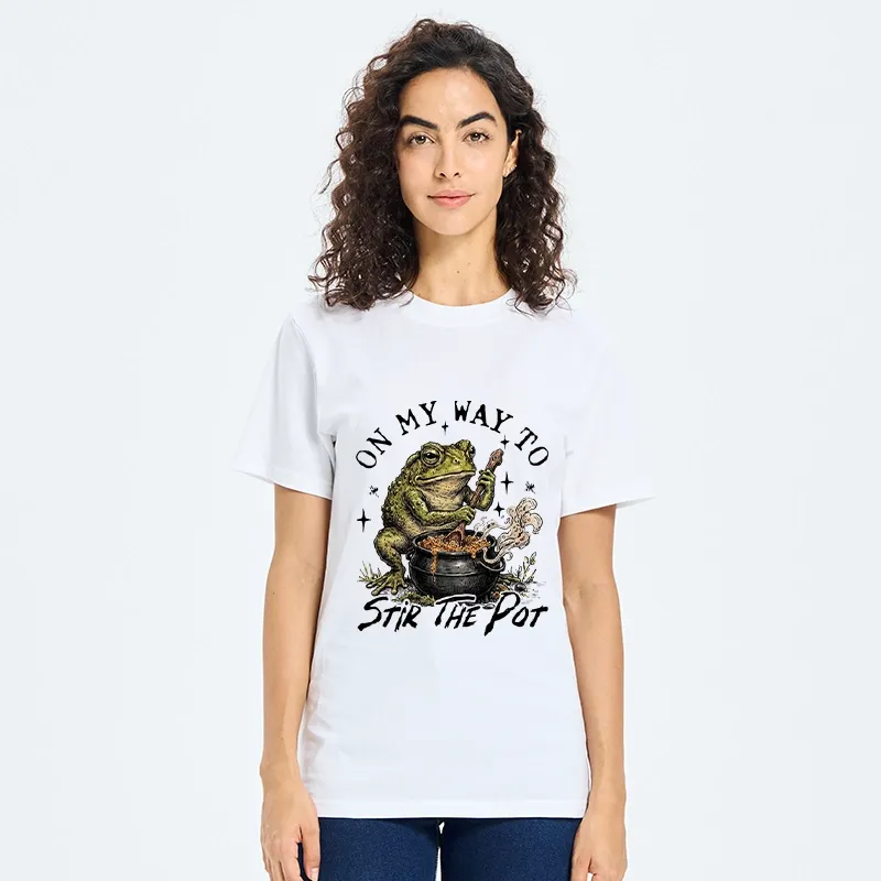 Tokyo-Tiger Frog On My Way To Stir The Pot Classic T-Shirt