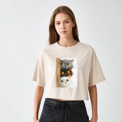 Tokyo-Tiger Three Cute Cats Watch You Women's Washed Crop T-Shirt