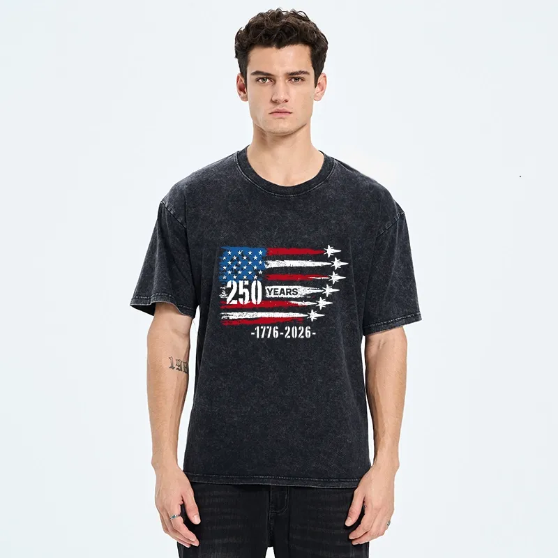 Tokyo-Tiger 250 Years Strong American Flag Washed T-Shirt