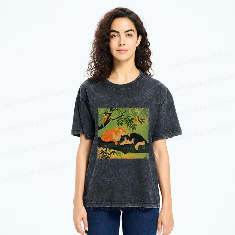 Tokyo-Tiger Cats Sleeping Washed T-Shirt