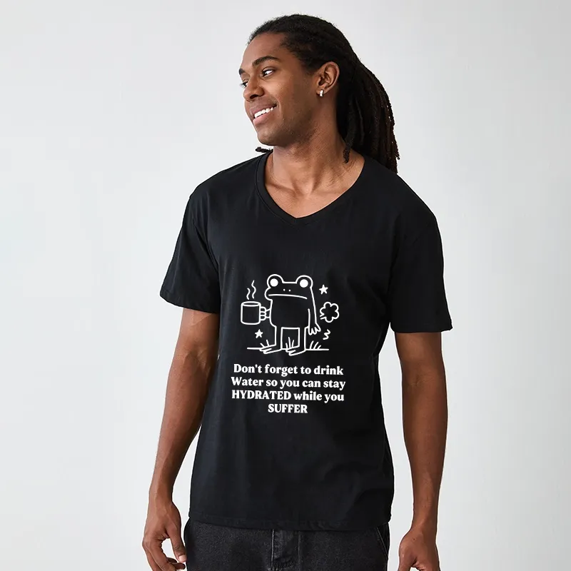 Tokyo-Tiger Frog Says Drink Water V-Neck Classic T-Shirt