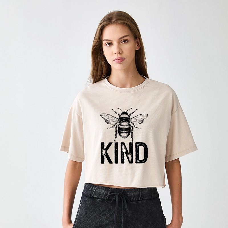 Tokyo-Tiger Minimalist Bee Kind Illustration Women's Washed Crop T-Shirt
