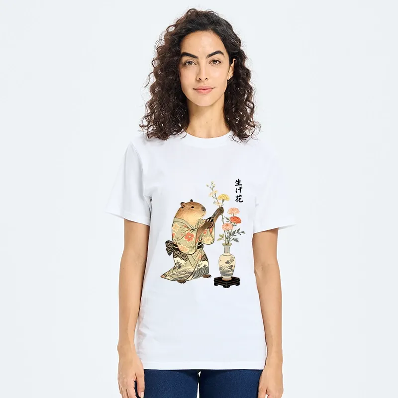 Tokyo-Tiger Chill Capybara Arranging Flower Art Classic T-Shirt