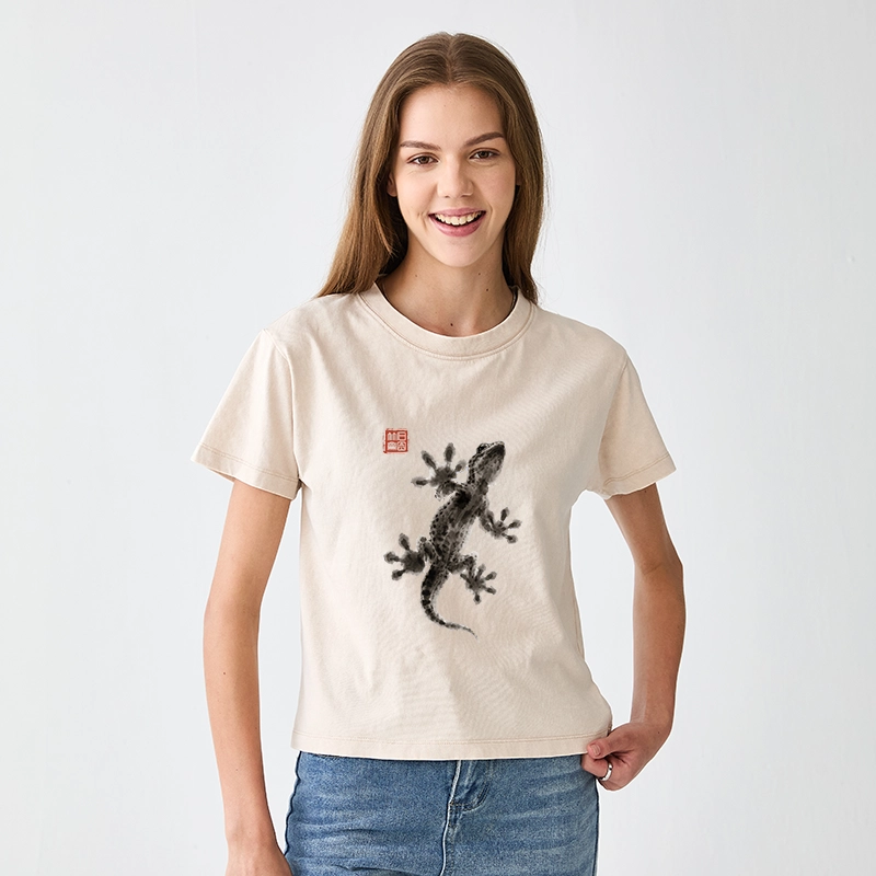 Tokyo-Tiger Minimal Asian Ink Brush Gecko Vibe Women's Washed T-shirt