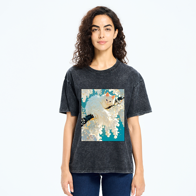 Tokyo‑Tiger Beautiful White Cat Art Washed T-Shirt