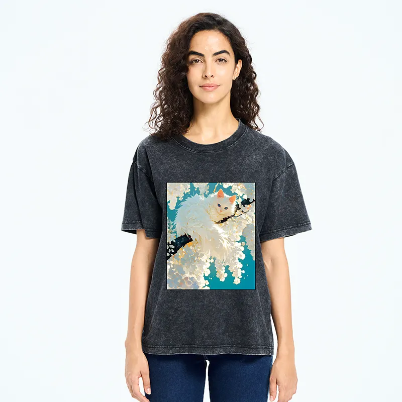 Tokyo‑Tiger Beautiful White Cat Art Washed T-Shirt