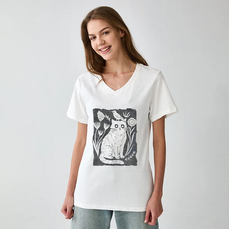 Tokyo-Tiger Folk Paper Cut Cat Bird Floral Art V-Neck Classic T-Shirt
