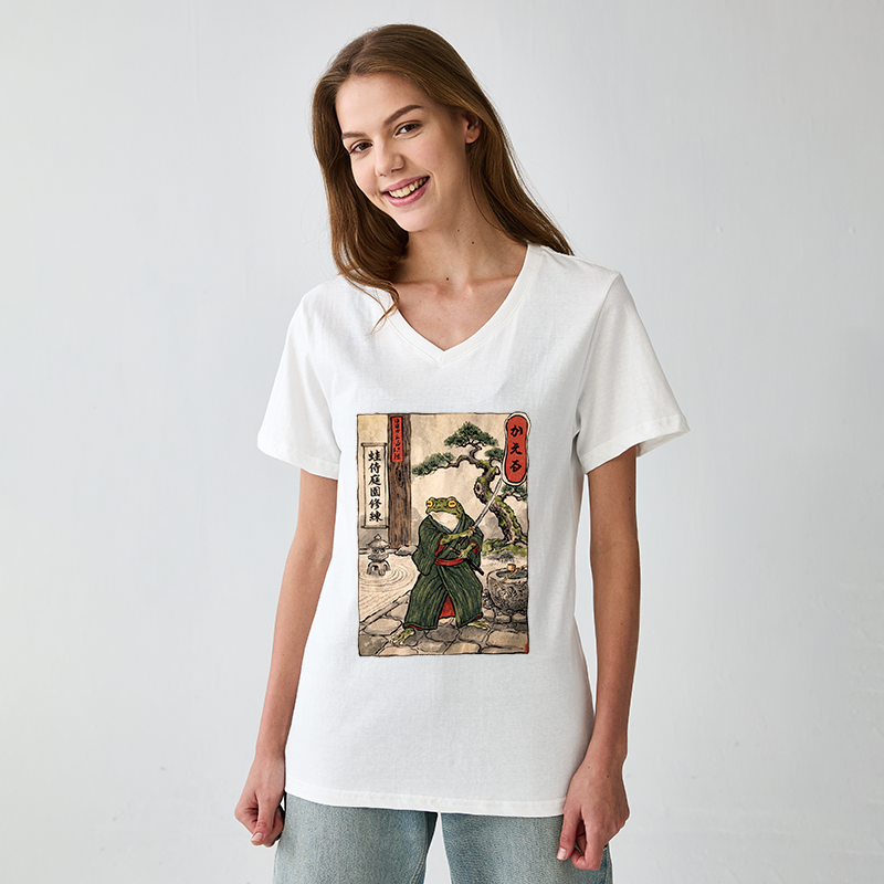 Tokyo-Tiger Samurai Frog Training V-Neck Classic T-Shirt