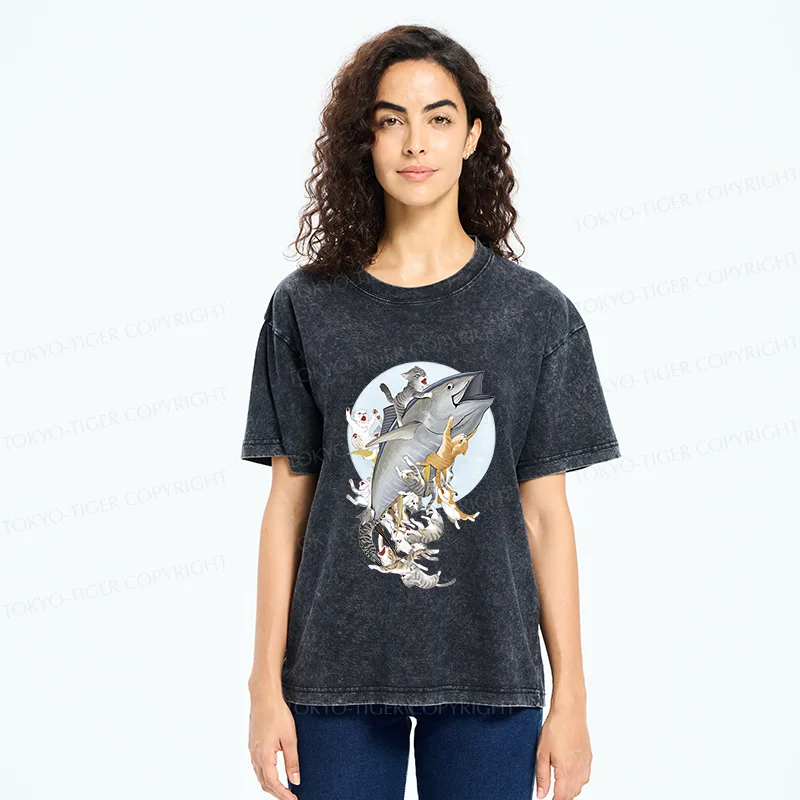 Tokyo-Tiger Cats Caught Tuna Washed T-Shirt