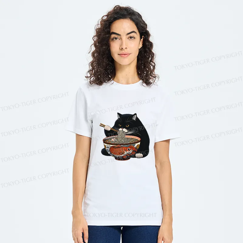 Tokyo-Tiger Fat Cat Eating Ramen Classic T-Shirt