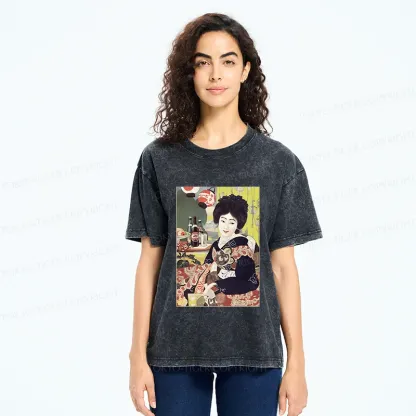 Tokyo-Tiger Geisha Drinking Beer Washed T-Shirt