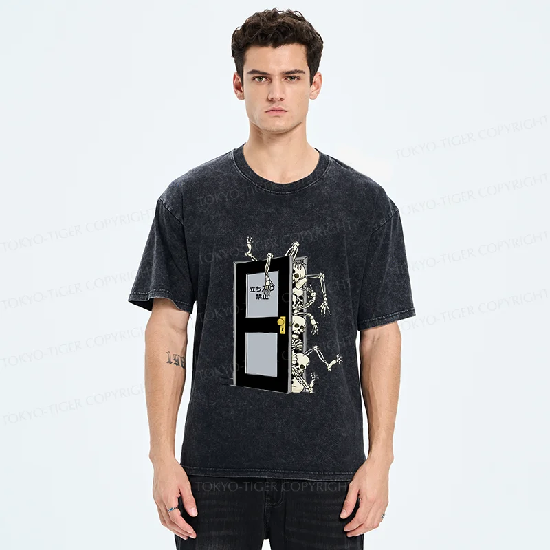 Tokyo-Tiger Ghost Coming In Washed T-Shirt