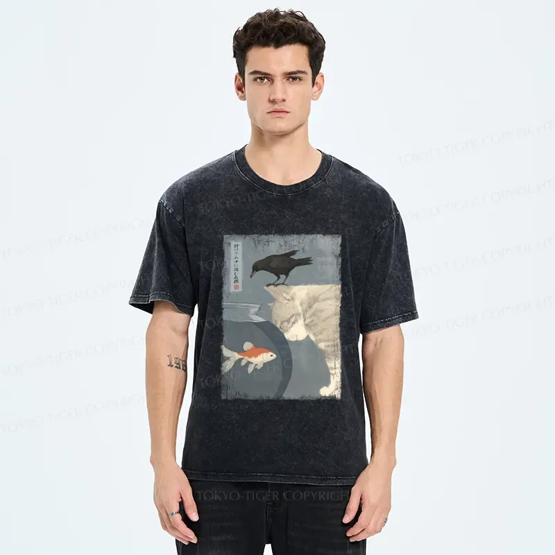 Tokyo-Tiger Crow And Cat Watching Fish T-Shirt