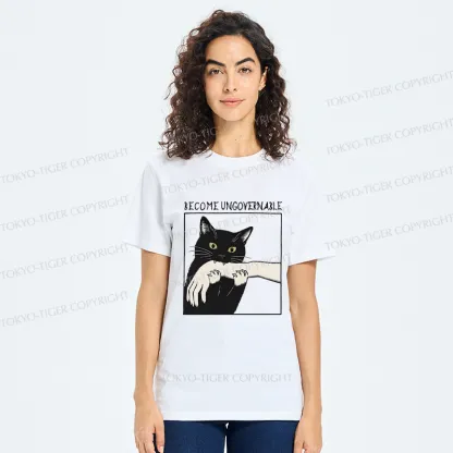 Tokyo-Tiger Black Cat Biting Classic T-Shirt