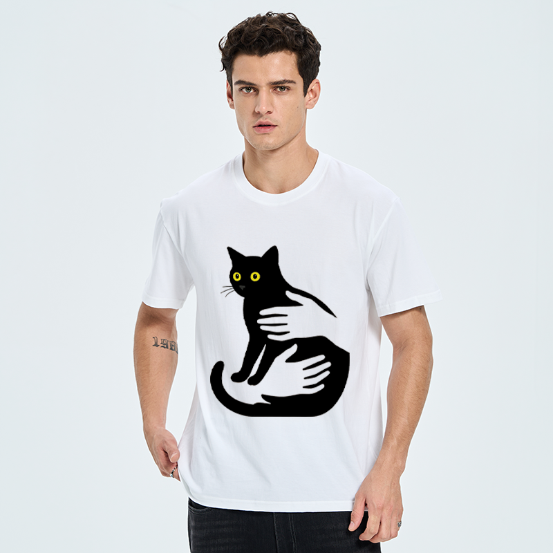 Tokyo-Tiger Hug A Black Cat Classic T-Shirt