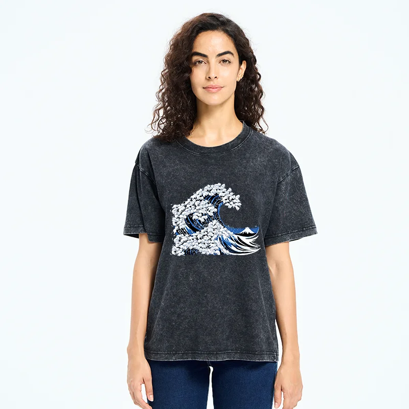 Tokyo-Tiger Japanese Cat Wave Washed T-Shirt