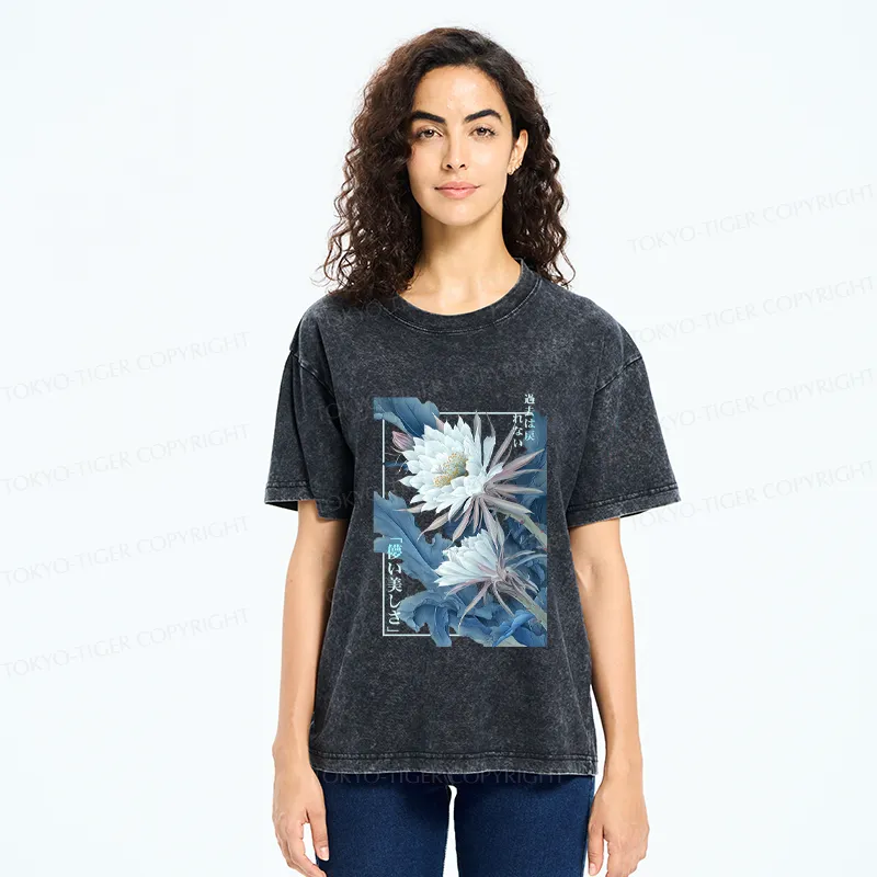 Tokyo-Tiger Vintage Epiphyllum-Short-lived beauty Poster Washed T-Shirt