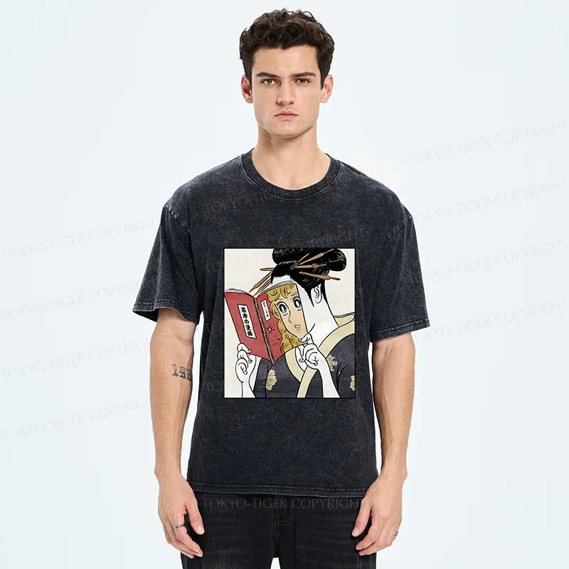 Tokyo-Tiger Geisha Reading Girls' Comics Washed T-Shirt