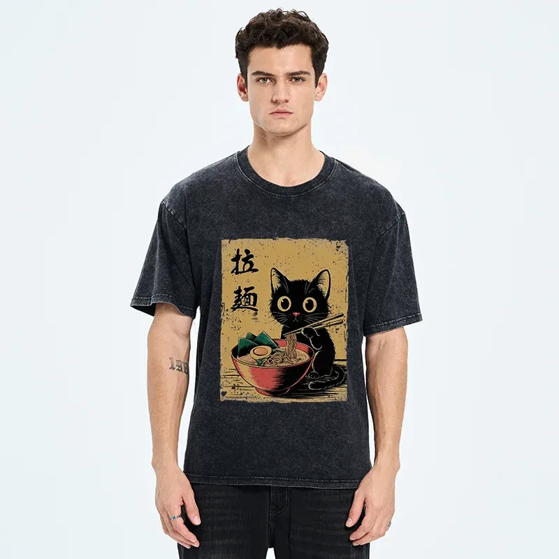 Tokyo-Tiger Retro Black Cat Eating Ramen Washed T-Shirt