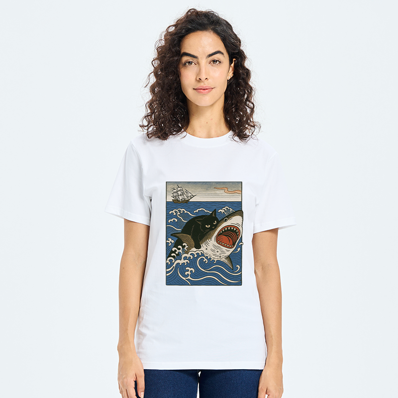 Tokyo-Tiger Cat Hunting Shark Classic T-Shirt