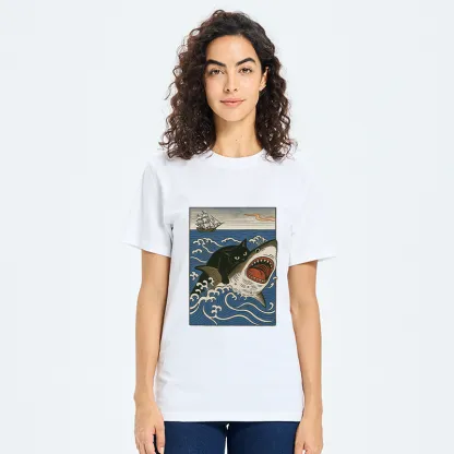 Tokyo-Tiger Cat Hunting Shark Classic T-Shirt