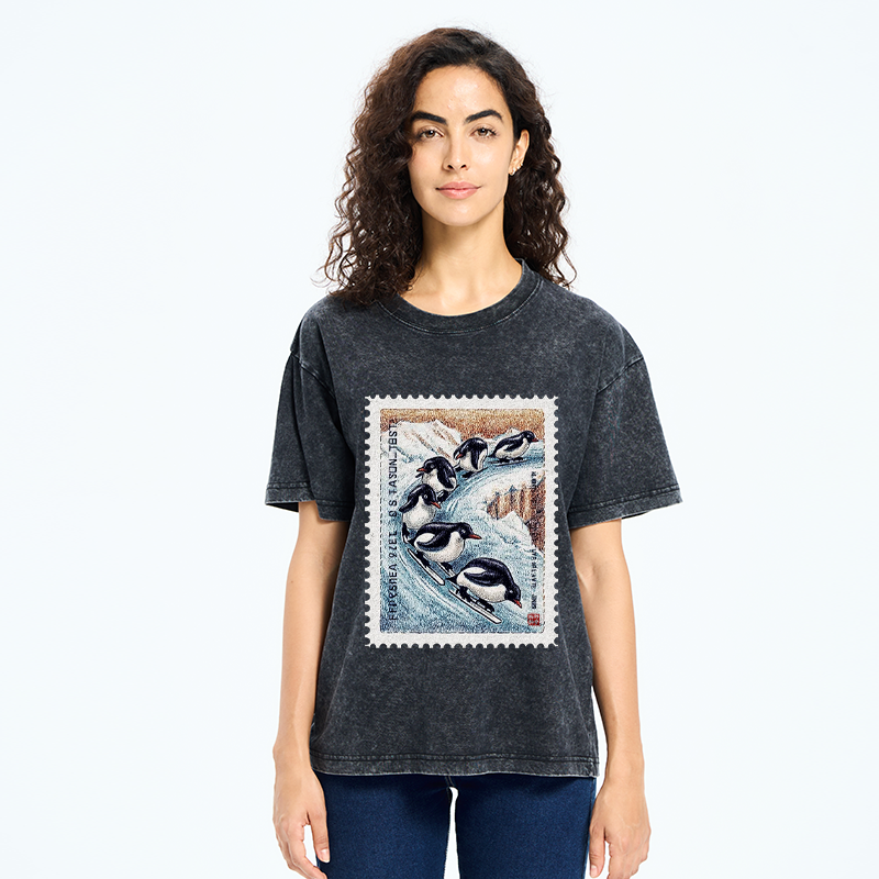Tokyo-Tiger Gliding Penguin Stamp Washed T-Shirt